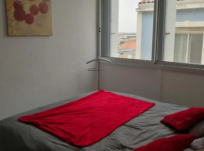 Apartment Le Saint Roch - Belle Vue En Plein Centre Palavas-les-Flots